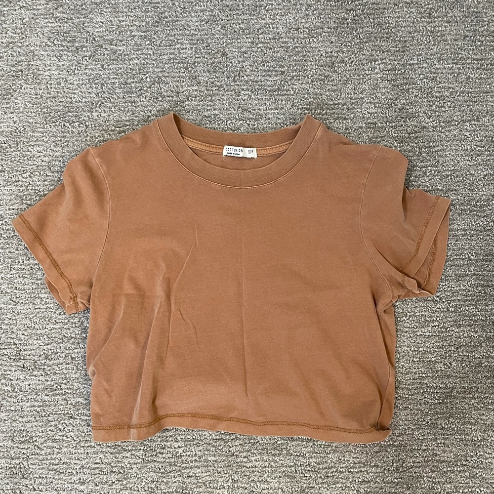 Cotton-On cropped tee
